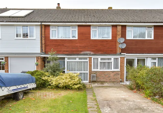Wellington Road, Ryde, PO33, photo 1