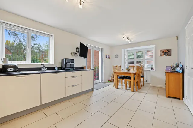 Ridefort Close, Coventry, CV4, photo 3