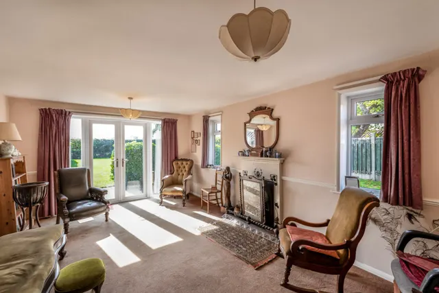 Main Street, Laneham, DN22, photo 2