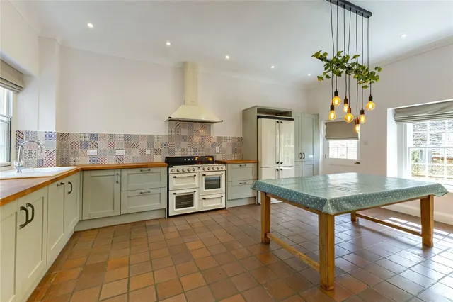 Photo 2 — Kingston Bagpuize House, Kingston Bagpuize, Abingdon, OX13