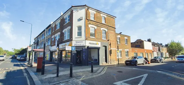 Harrow Road, Kensal Green, NW10, photo 1