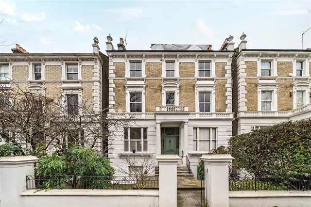 Bassett Road, London, W10, photo 1