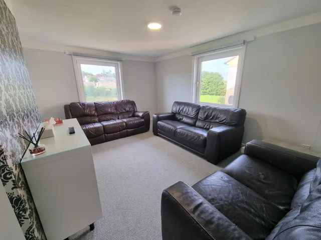 Morrison Drive, Garthdee, AB10, photo 2