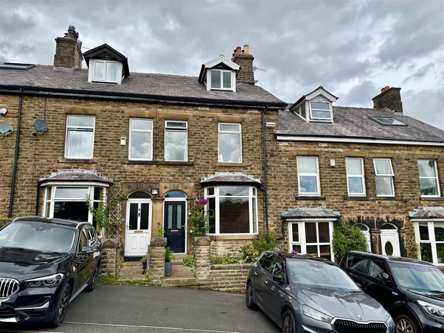 Cresswell Street, New Mills, SK22, photo 1