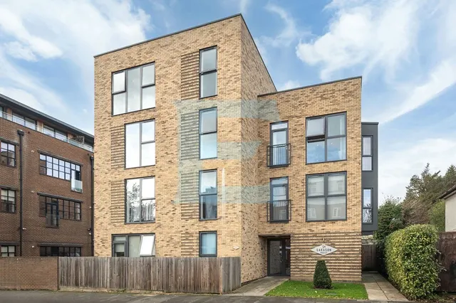 Grenville Place, Mill Hill, NW7, photo 1