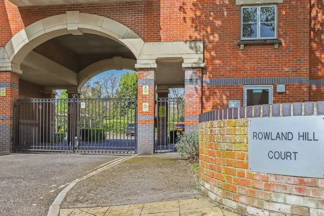 Rowland Hill Court, Osney Lane, photo 1