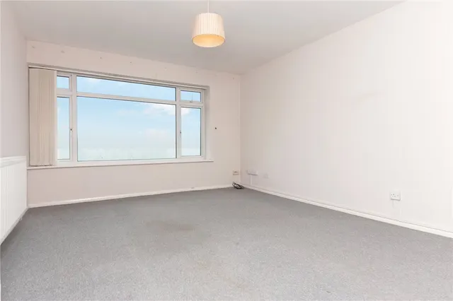 Photo 2 — Marine Parade West, Clacton-on-Sea, Essex, CO15