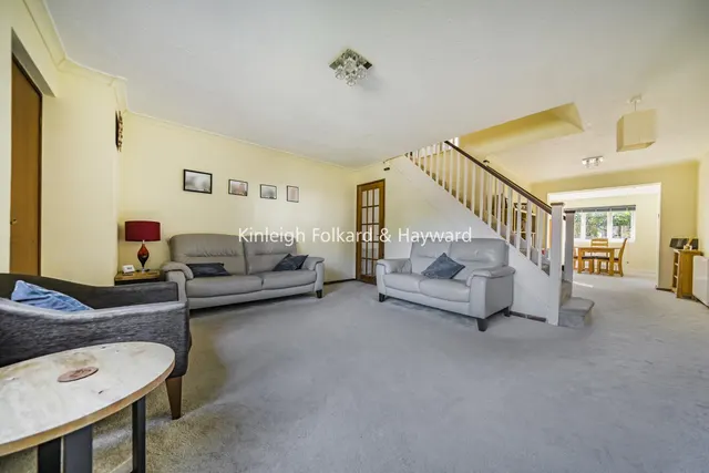 Brookwood Close, Bromley, BR2, photo 2