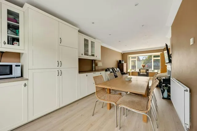 Whitegates Avenue, West Kingsdown, TN15, photo 3