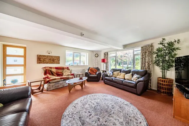 Shinfield Road, Shinfield, RG2, photo 2