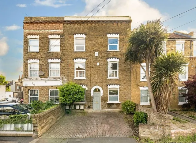Kent House Road, Sydenham, SE26, photo 1
