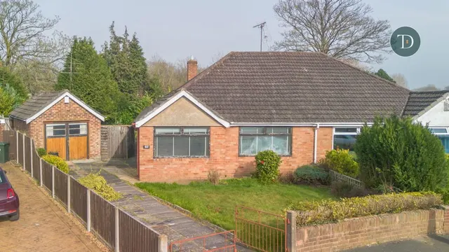 Childer Crescent, Little Sutton, CH66 1RF, photo 1