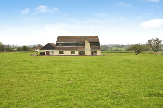 El-Rita Maldon Road, Margaretting, CM4, photo 3