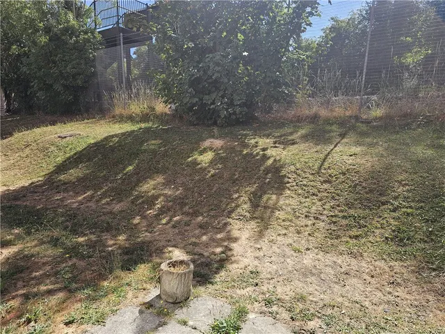Photo 2 — Stafford Rise, Caterham, Surrey, CR3