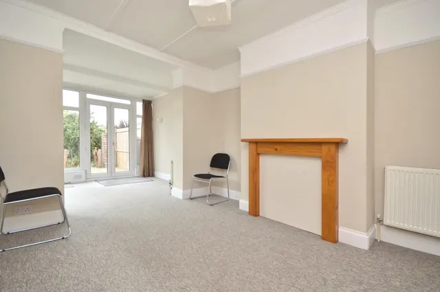 Donald Road, Bristol, BS13, photo 3
