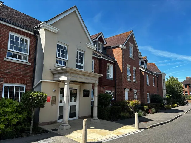 Church Street, Littlehampton, BN17, photo 1
