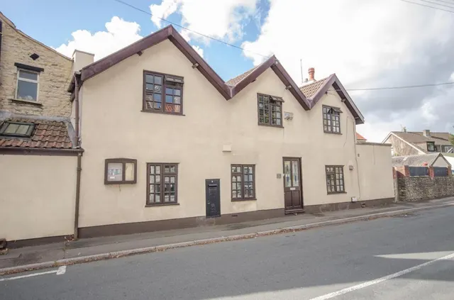 Westerleigh Road, Pucklechurch, BS16, photo 1
