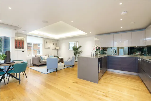 Benjamin House, Cecil Grove, St John's Wood, London, NW8 7EF, photo 1