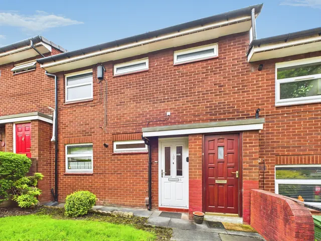 Sullivan Way, Wigan, WN1, photo 1