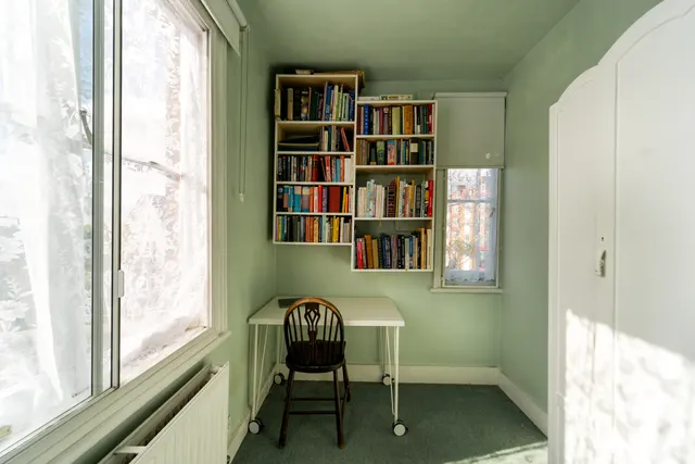 Photo 2 — Muswell Hill, London, N10