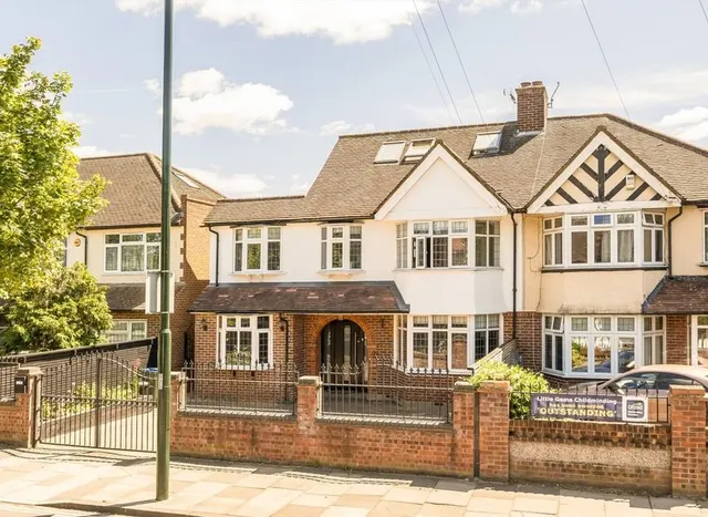 Percy Road, Whitton, TW2, photo 1
