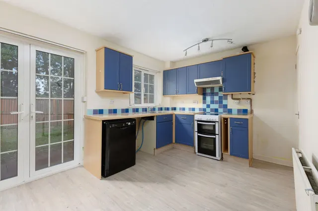 Photo 2 — Ewing Drive, Falkirk, FK2 7LT