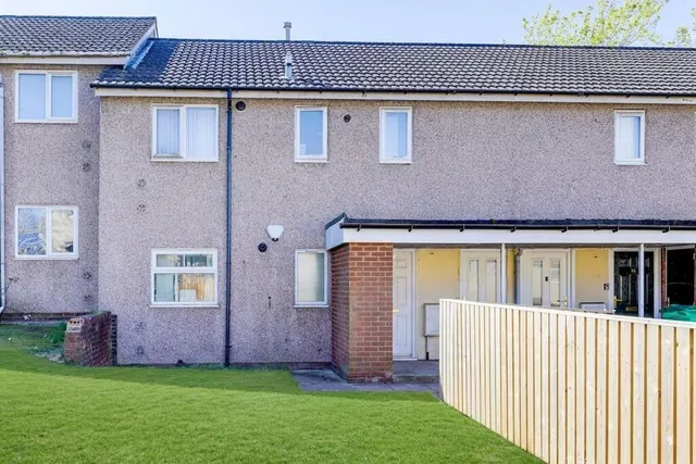 Jacklin Gardens, Nottingham, NG5, photo 1