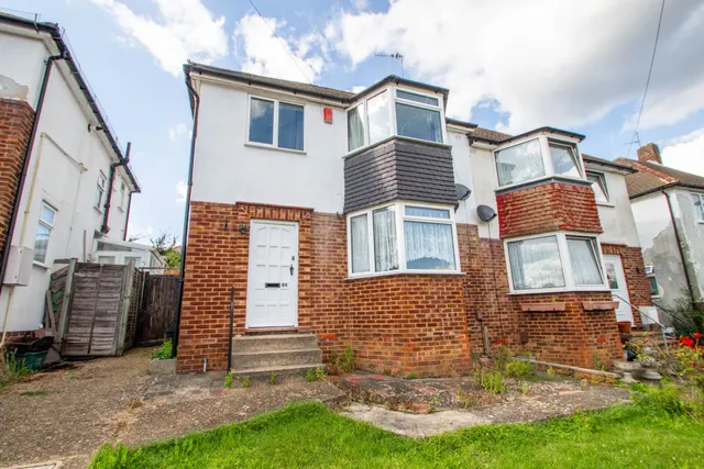 Maylands Drive, Sidcup, photo 1
