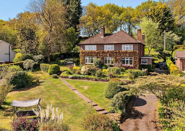 The Ridge, Delamere, CW8, photo 1