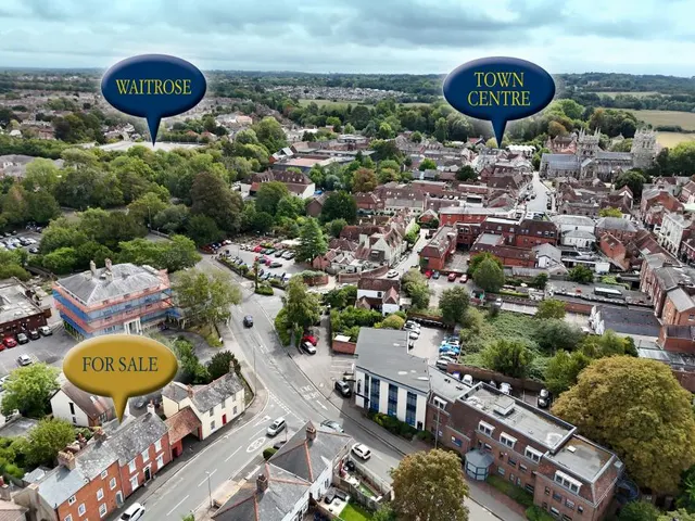 East Borough, Wimborne, BH21, photo 2