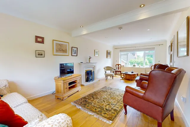Photo 3 — Leegomery Road, Leegomery Road, Wellington TF1 3BP