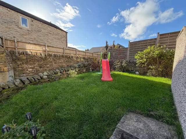 Photo 2 — Nab View, Silsden, BD20 9PU