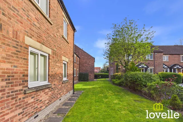 Crescent Street, Cottingham, HU16, photo 3