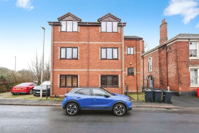 Albion Street, Brierley Hill, photo 1