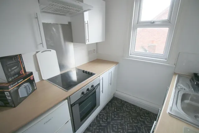 Photo 2 — 19 Lorne Street, Chester, Cheshire, CH1 4AE