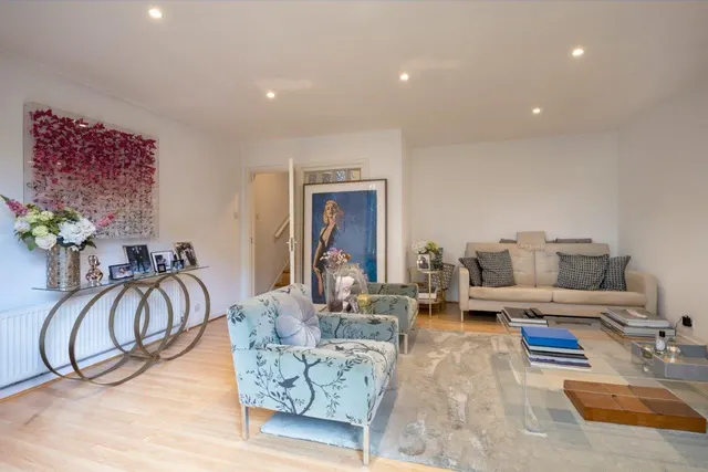 Meadowbank, Primrose Hill, London, NW3 3AY, photo 1