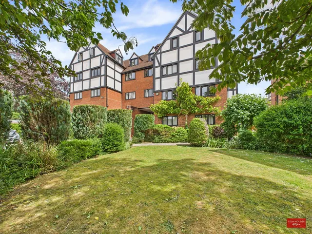Alexandra Road, Gloucester, GL1, photo 2