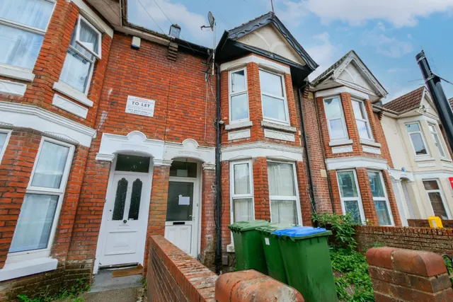 Shakespeare Avenue, Southampton, photo 1