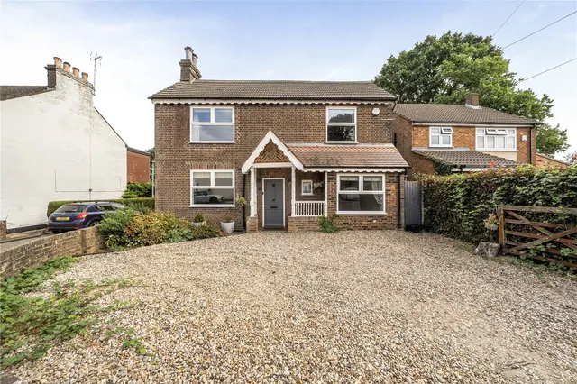 Summer Street, Slip End, LU1, photo 1