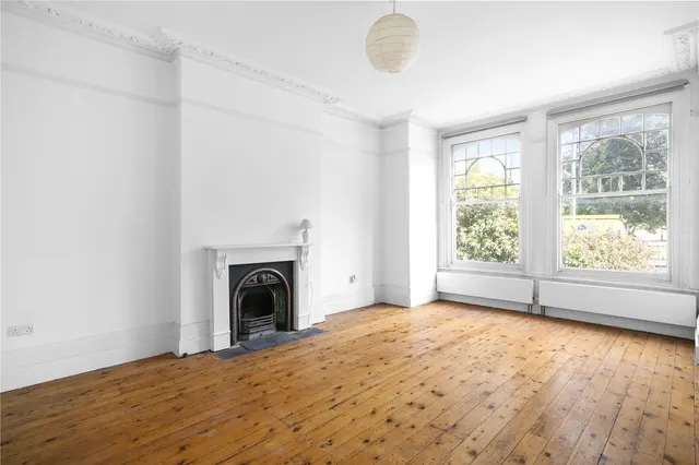 Hillbury Road, London, SW17, photo 2