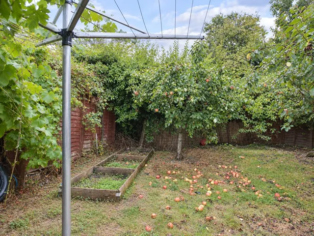 Photo 3 — Novers Lane, Bristol, BS4 1QN