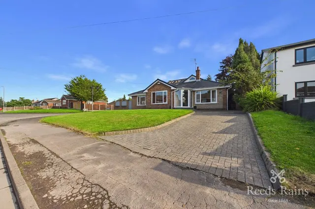 Longmeadow Road, Knowsley, L34, photo 2