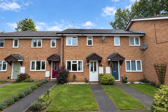 The Cedars, Fleet, GU51, photo 1