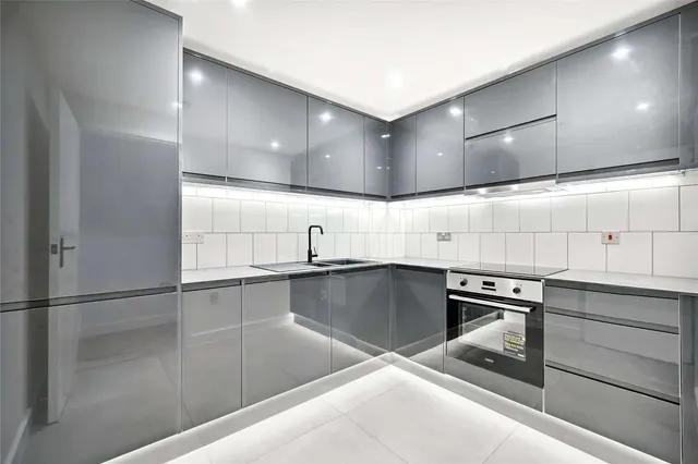 Photo 2 — Pelham House, 65 Great Peter Street, Westminster, London, SW1P 2BP
