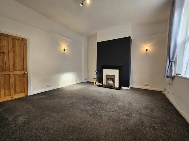 Constance Street, Saltaire, BD18, photo 2