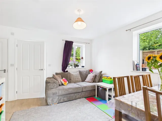 Photo 2 — Eardswick Road, Middlewich, Cheshire, CW10 0DT