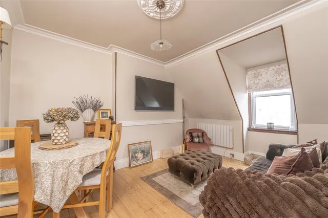 Braid Crescent, Edinburgh, EH10, photo 3