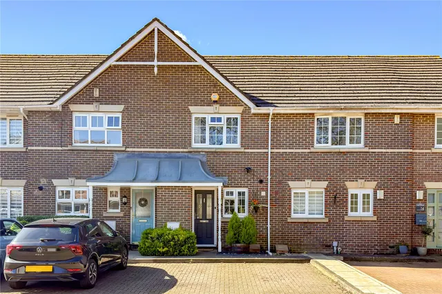 Starlight Way, St Albans, Hertfordshire, AL4 0JP, photo 1