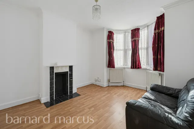 Tower Gardens Road, London, N17, photo 3