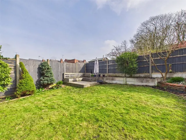 Joan Avenue, Heanor, DE75, photo 3